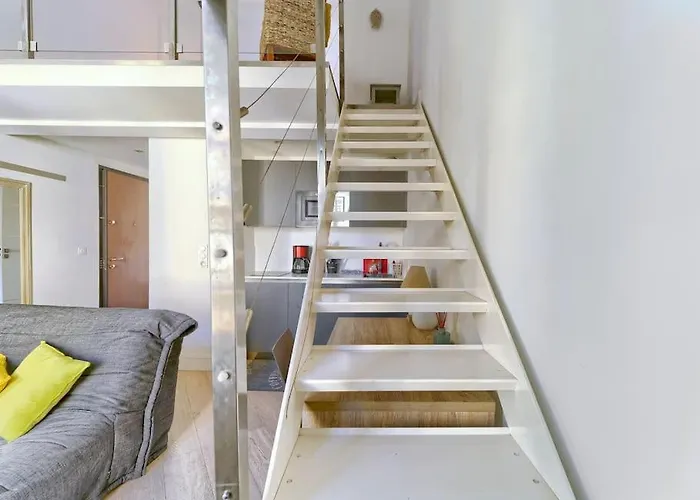 Cosy Duplex, Hyper Centre, Wifi,air Conditionner شقة